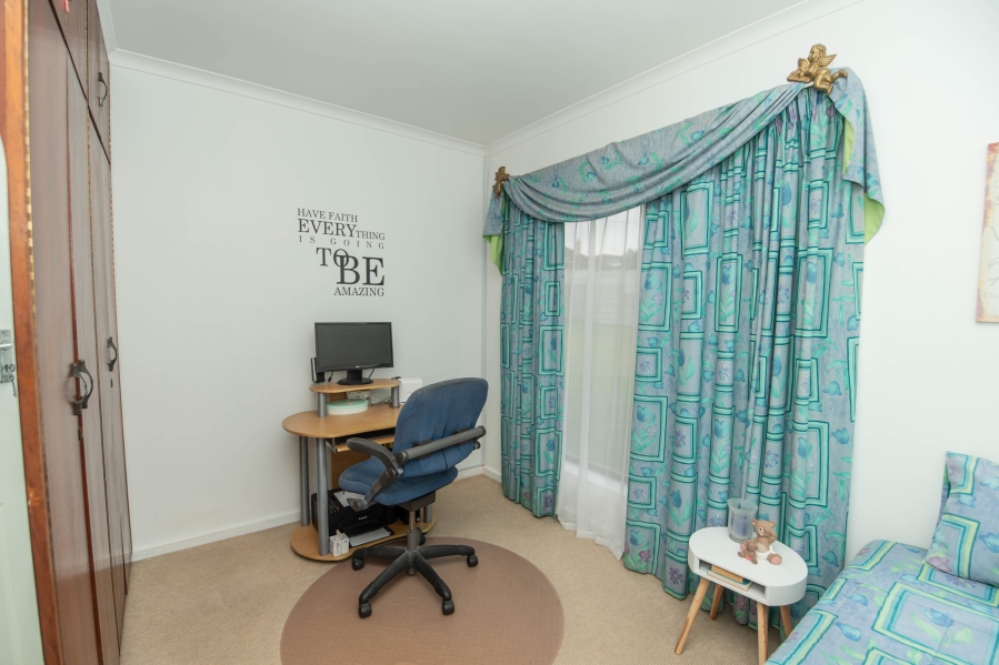 3 Bedroom Property for Sale in Rowallan Park Eastern Cape